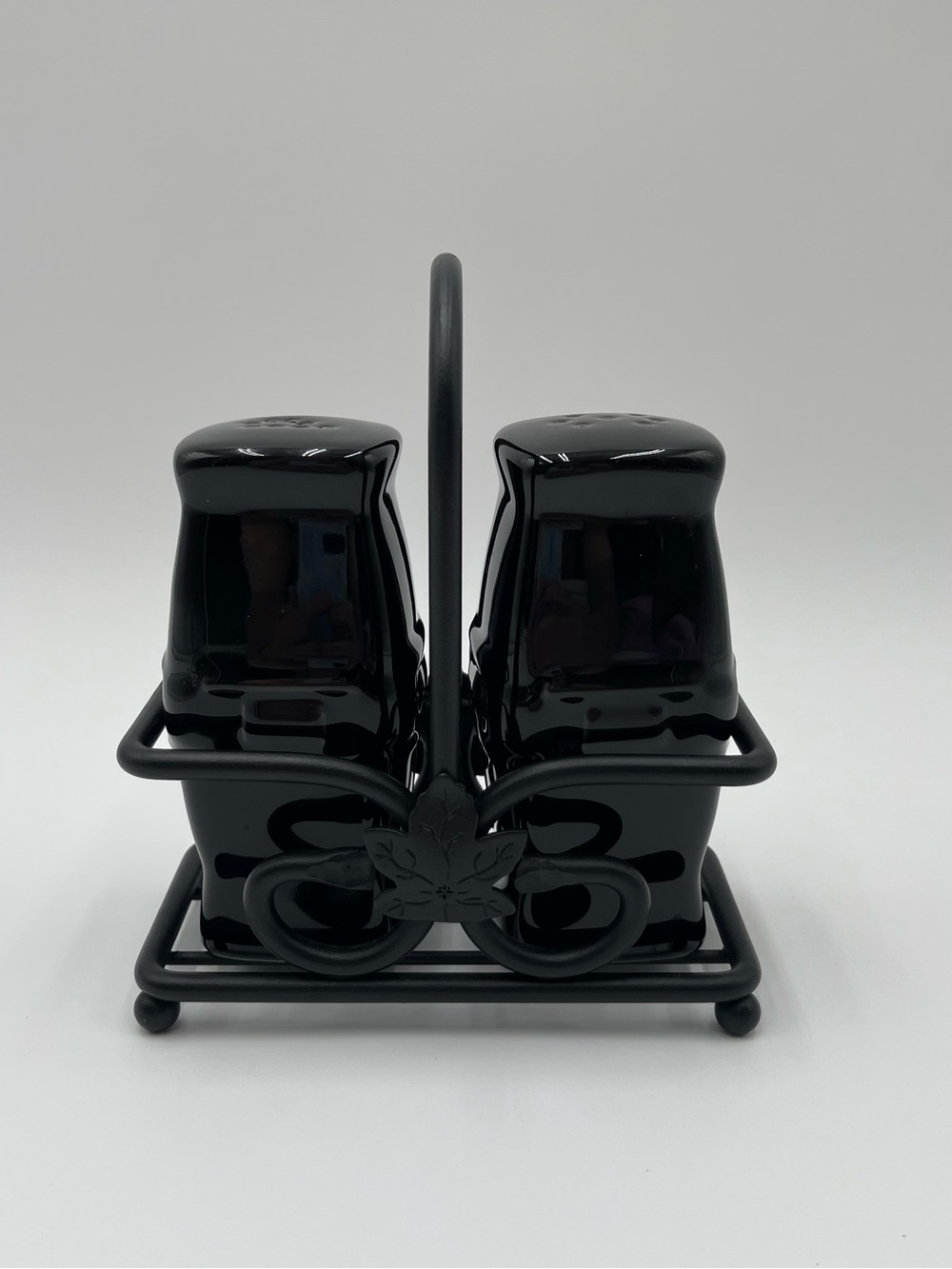 Longaberger Salt and Pepper Shakers Ebony with Wrought Iron Caddy